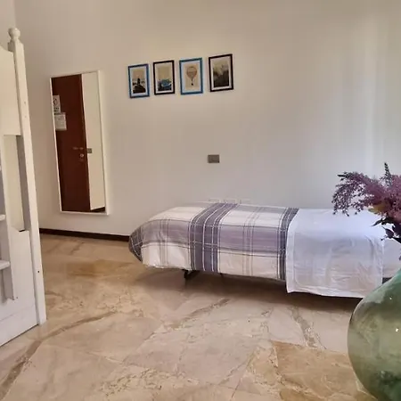 Guest house Stay Bergamo 3*