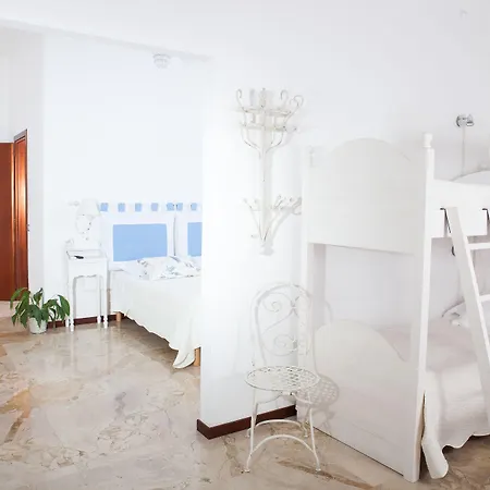 Guest house Stay Bergamo 3*
